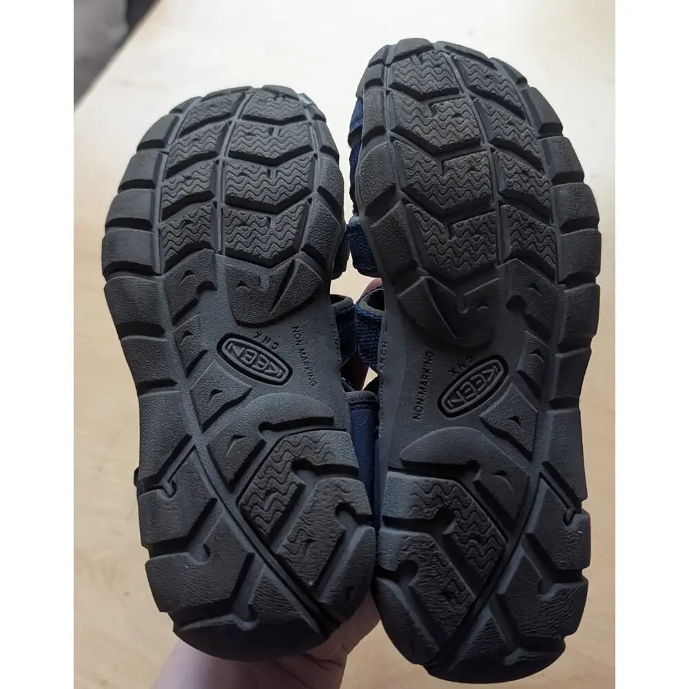 🧨Boys 2 Keen Sandals